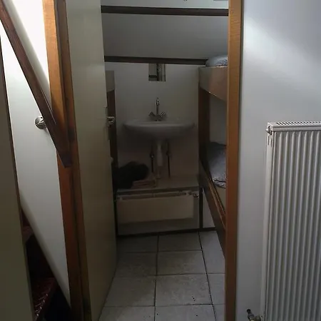 Ms Vertigo B&B